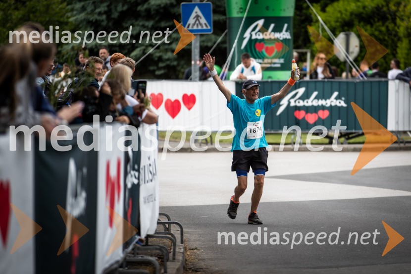 43. Maraton Treh src - tek