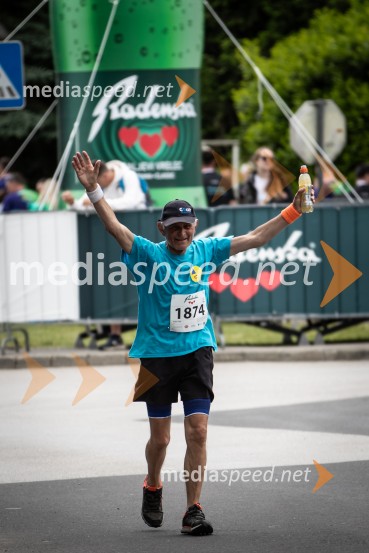 43. Maraton Treh src - tek