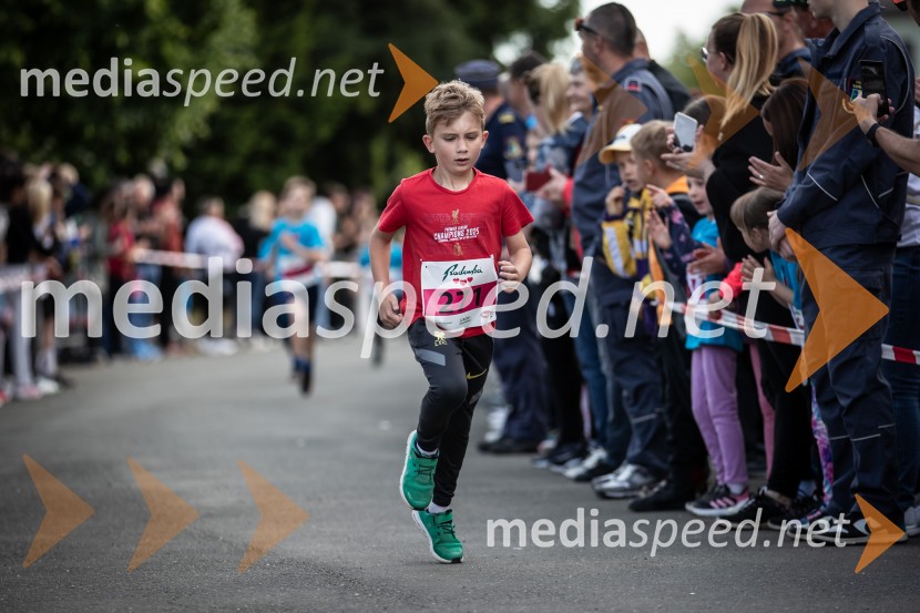 43. Maraton Treh src - tek