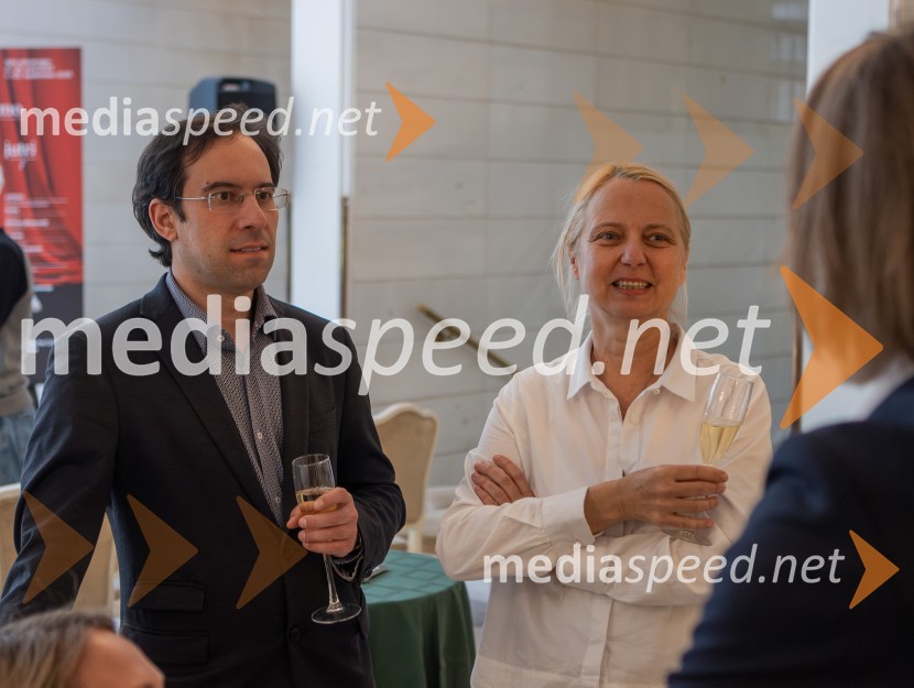  Simon Krečič, umetniški direktor Opere SNG Maribor;  Jasmina Leskovar, SNG MariborSNG Maribor predstavil repertoar sezone 2025/2026