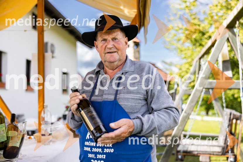  Stanislav Kurnik, Vinogradništvo KurnikV Dupleku uspešno izpeljali prvi Dan odprtih kleti