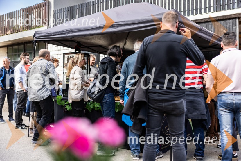 V Dupleku uspešno izpeljali prvi Dan odprtih kleti