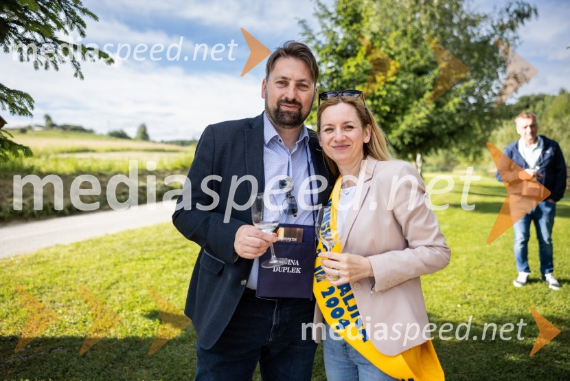  Mitja Horvat, župan občine Duplek;  Mateja Zajc HorvatV Dupleku uspešno izpeljali prvi Dan odprtih kleti