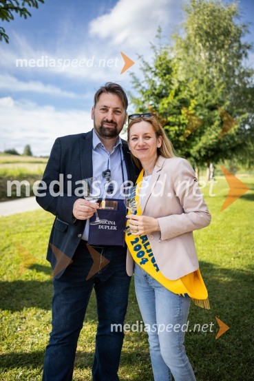  Mitja Horvat, župan občine Duplek;  Mateja Zajc HorvatV Dupleku uspešno izpeljali prvi Dan odprtih kleti