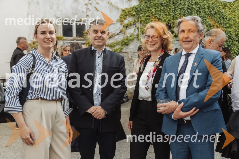  ... ;  ... ;  Nataša Pipan Nahtigal;  Herman Baskår, namestnik veleposlanika, svetovalec za politične in gospodarske zadeve – Veleposlaništvo Kraljevine Norveške v BudimpeštiPredstavitev Slovensko-norveškega poslovnega združenja