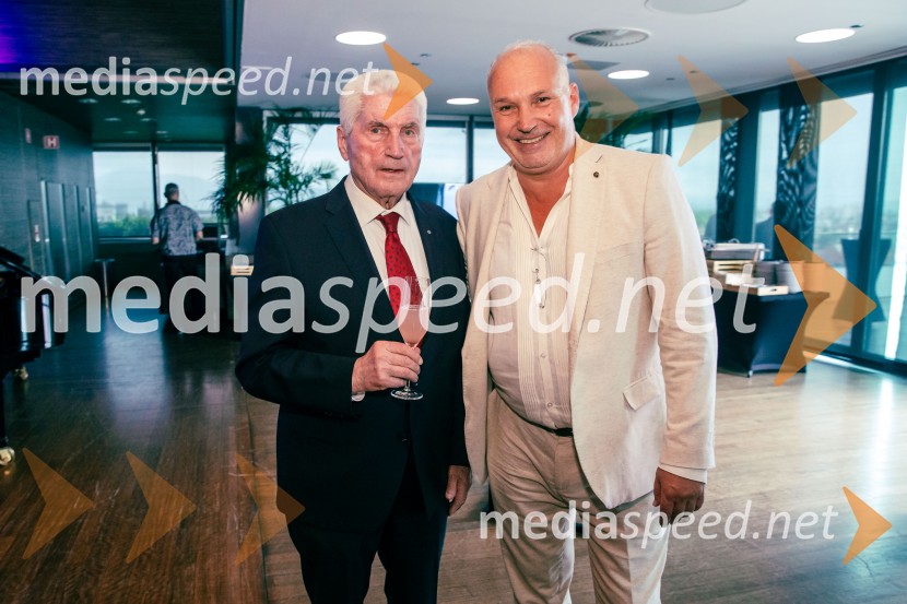 prof. dr. Ludvik Toplak,  predsednik Alma Mater Europaea, nekdanji rektor UM; mag. Kristjan Verbič, ustanovitelj in bivši predsednik Vseslovenskega združenja malih deležnikov35 let javnega delovanja Kristjana Verbiča