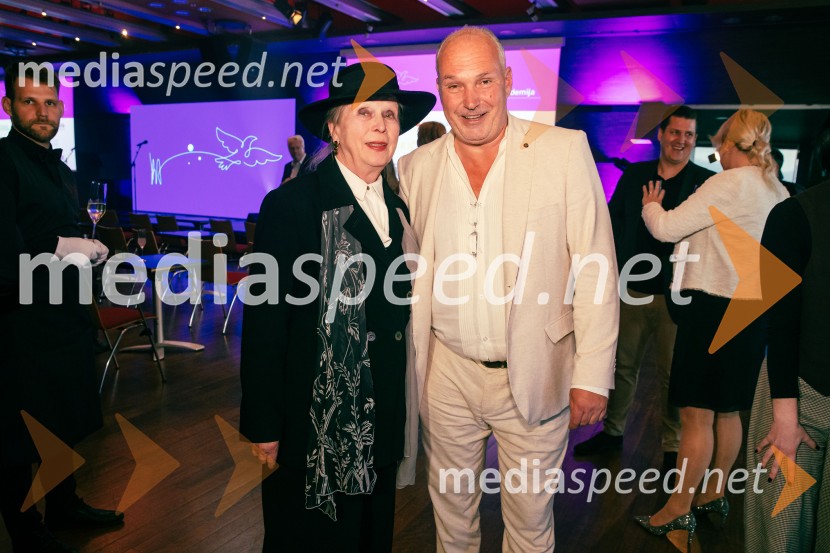  ... ; mag. Kristjan Verbič, ustanovitelj in bivši predsednik Vseslovenskega združenja malih deležnikov35 let javnega delovanja Kristjana Verbiča