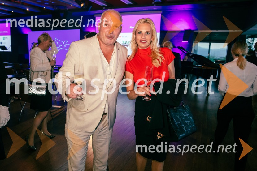 mag. Kristjan Verbič, ustanovitelj in bivši predsednik Vseslovenskega združenja malih deležnikov;  ... 35 let javnega delovanja Kristjana Verbiča