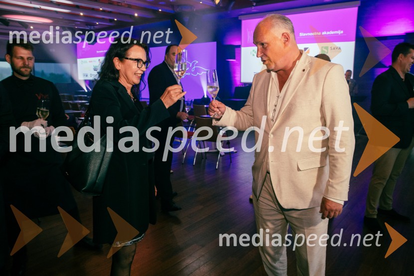  ... ; mag. Kristjan Verbič, ustanovitelj in bivši predsednik Vseslovenskega združenja malih deležnikov35 let javnega delovanja Kristjana Verbiča