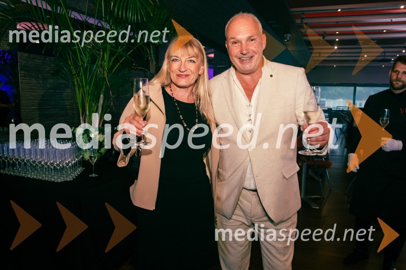 dr. Amadea Dobovišek, svetovalka za management; mag. Kristjan Verbič, ustanovitelj in bivši predsednik Vseslovenskega združenja malih deležnikov35 let javnega delovanja Kristjana Verbiča