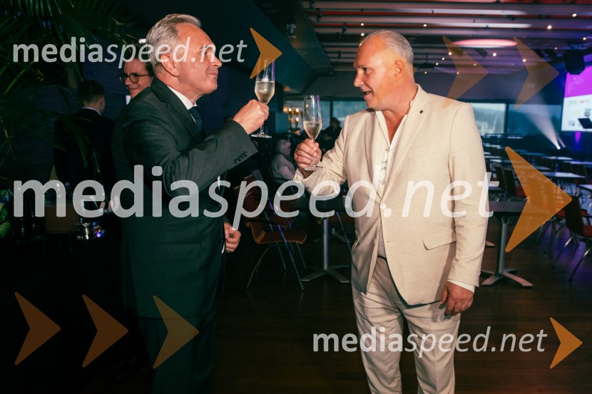  ... ; mag. Kristjan Verbič, ustanovitelj in bivši predsednik Vseslovenskega združenja malih deležnikov35 let javnega delovanja Kristjana Verbiča