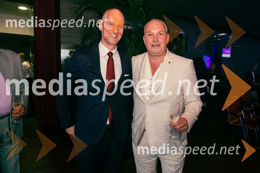  ... ; mag. Kristjan Verbič, ustanovitelj in bivši predsednik Vseslovenskega združenja malih deležnikov35 let javnega delovanja Kristjana Verbiča