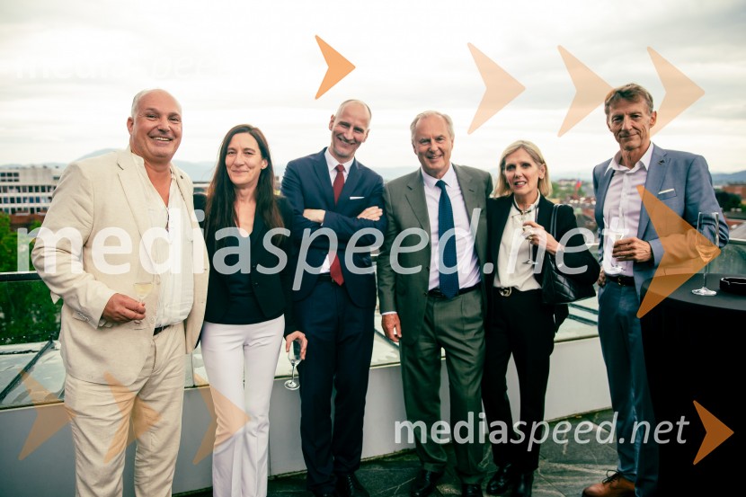 mag. Kristjan Verbič, ustanovitelj in bivši predsednik Vseslovenskega združenja malih deležnikov;  ... ;  ... ;  ... ;  ... ;  ... 35 let javnega delovanja Kristjana Verbiča