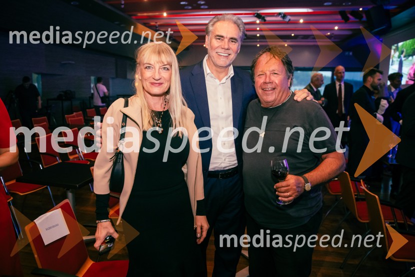 dr. Amadea Dobovišek, svetovalka za management;  ... ;  Peter Lovšin - Pero, pevec35 let javnega delovanja Kristjana Verbiča