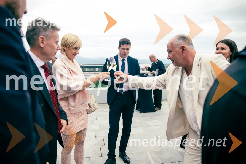  ... ; mag. Kristjan Verbič, ustanovitelj in bivši predsednik Vseslovenskega združenja malih deležnikov35 let javnega delovanja Kristjana Verbiča