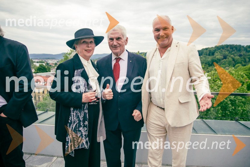  ... ; prof. dr. Ludvik Toplak,  predsednik Alma Mater Europaea, nekdanji rektor UM; mag. Kristjan Verbič, ustanovitelj in bivši predsednik Vseslovenskega združenja malih deležnikov35 let javnega delovanja Kristjana Verbiča