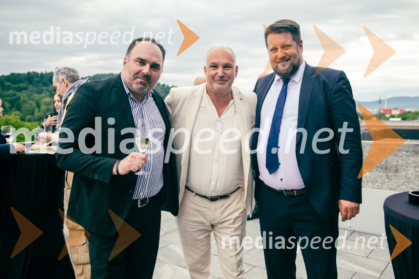  ... ; mag. Kristjan Verbič, ustanovitelj in bivši predsednik Vseslovenskega združenja malih deležnikov;  ... 35 let javnega delovanja Kristjana Verbiča