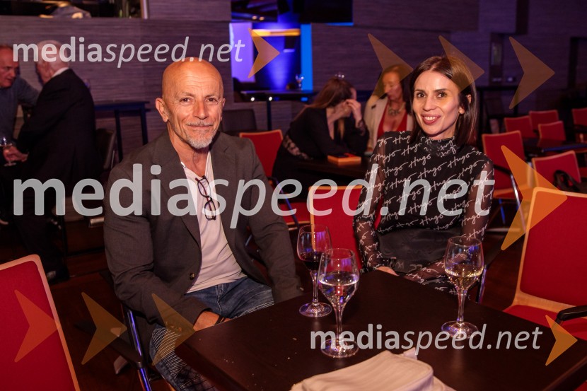  Dominik Kozarič, glasbenik;  Sara Švegl, svetovalka za strateško komuniciranje35 let javnega delovanja Kristjana Verbiča