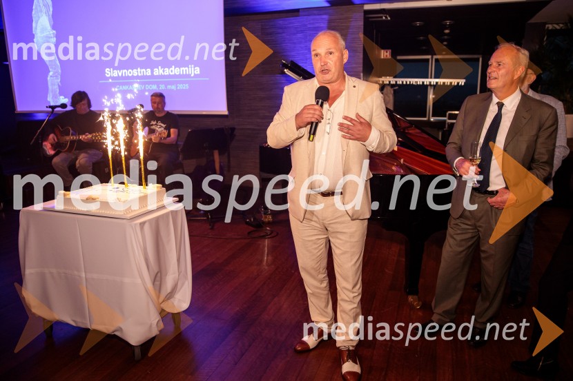 mag. Kristjan Verbič, ustanovitelj in bivši predsednik Vseslovenskega združenja malih deležnikov35 let javnega delovanja Kristjana Verbiča