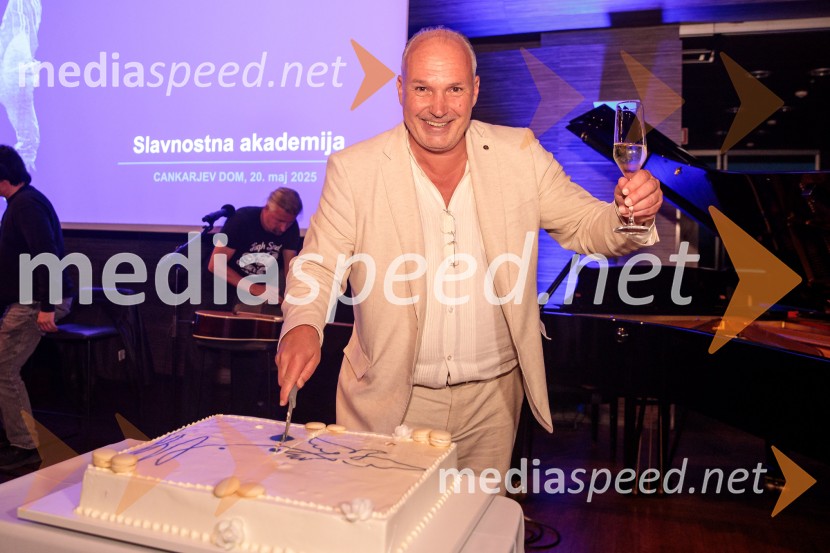 mag. Kristjan Verbič, ustanovitelj in bivši predsednik Vseslovenskega združenja malih deležnikov35 let javnega delovanja Kristjana Verbiča