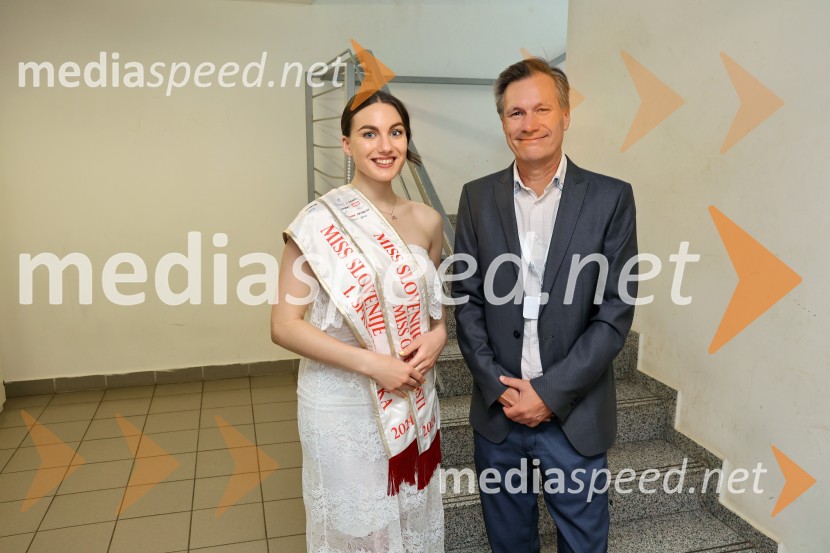  Katja Zver, prva spremljevalka, Miss Slovenije 2024;  ... Dobrodelni koncert Čudeži sveta