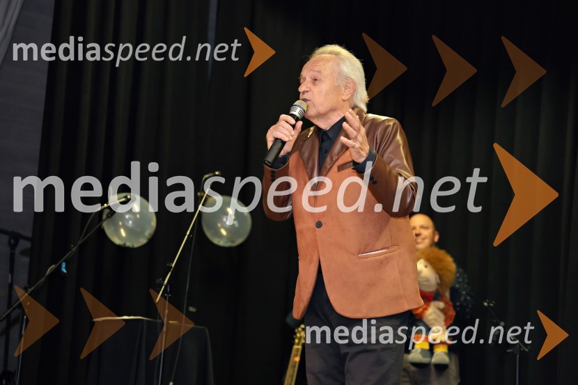  Alfi Nipič, pevecDobrodelni koncert Čudeži sveta