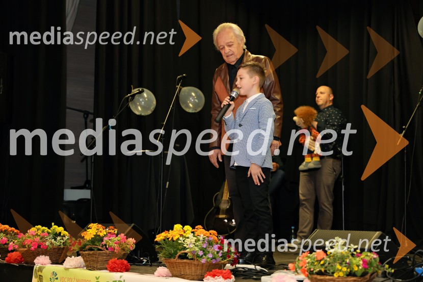  Alfi Nipič, pevec;  ... Dobrodelni koncert Čudeži sveta