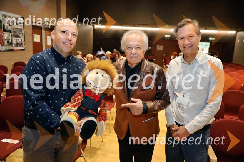  Aleksander Onišak, lutkar in terapevt;  Alfi Nipič, pevec;  ... Dobrodelni koncert Čudeži sveta