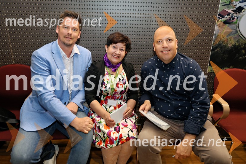  Boštjan Bračič, glasbenik;  ... ;  Aleksander Onišak, lutkar in terapevtDobrodelni koncert Čudeži sveta