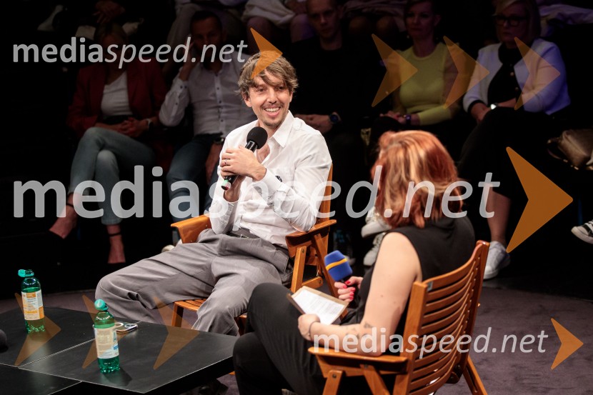  Aljoša Bagola, kreativni direktor, kolumnist, predavatelj in knjižni avtor;  Maja Monrue, pisateljica in producentka1. Slovenska MEN-TAL konferenca