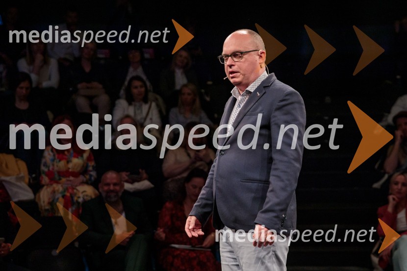  dr. Dan  Podjed, antropolog1. Slovenska MEN-TAL konferenca