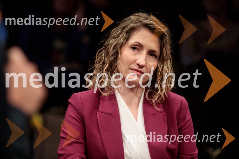  Julija Peklar, strokovnjakinja za izgorelost in psihološko odpornost zaposlenih1. Slovenska MEN-TAL konferenca