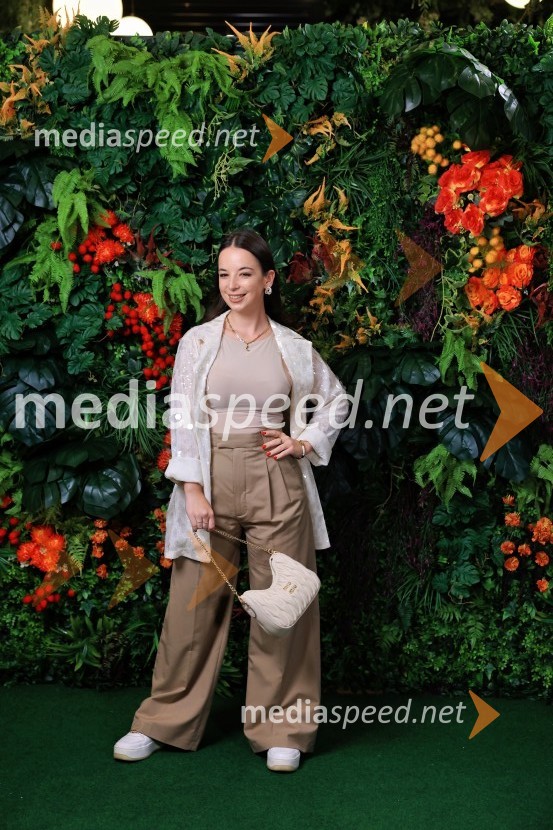 Honor predstavil novo serijo pametnih telefonov v Zagrebu