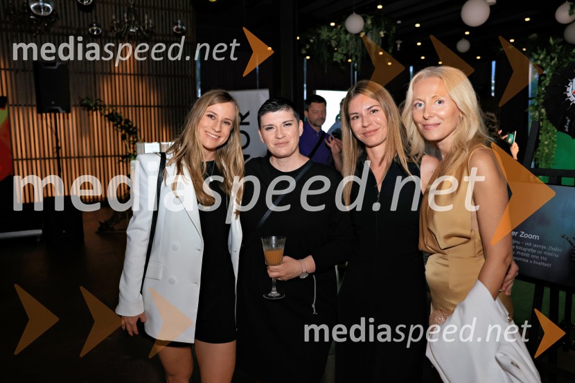  ... ;  Alenka Dujanović, Ad - kontekst;  ... ;  ... Honor predstavil novo serijo pametnih telefonov v Zagrebu