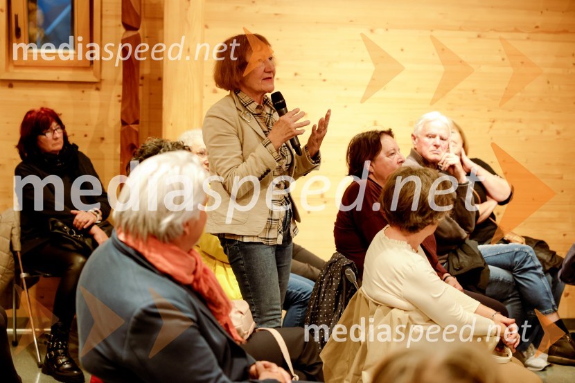 Iskrivo v živo: Anja Zag Golob v pogovoru z Boštjanom Naratom