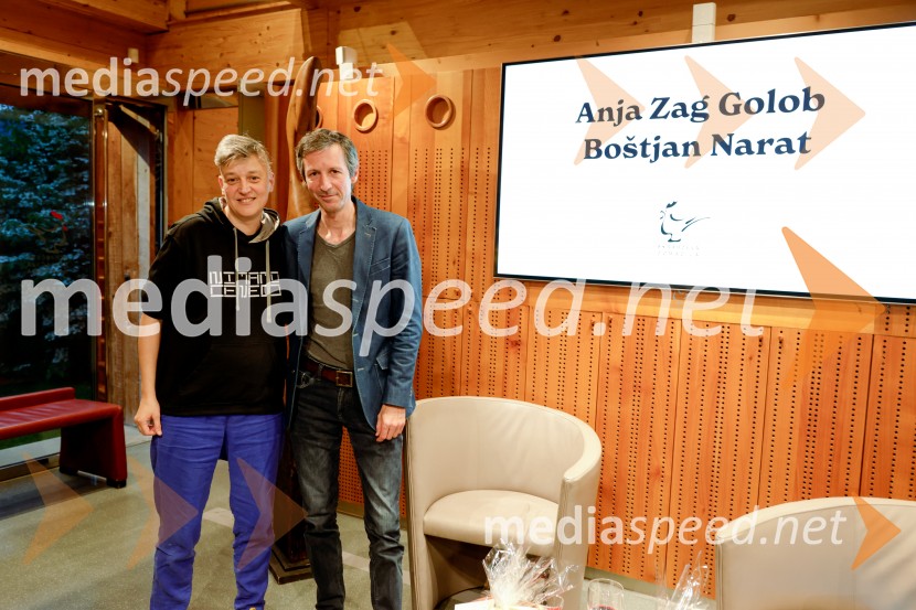  Anja Zag Golob;  Boštjan Narat, filozofIskrivo v živo: Anja Zag Golob v pogovoru z Boštjanom Naratom