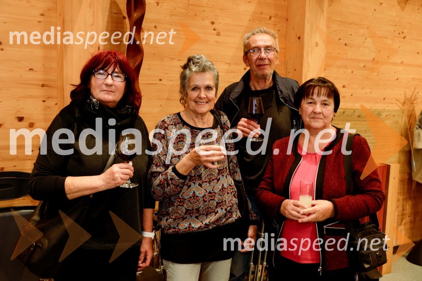 Iskrivo v živo: Anja Zag Golob v pogovoru z Boštjanom Naratom