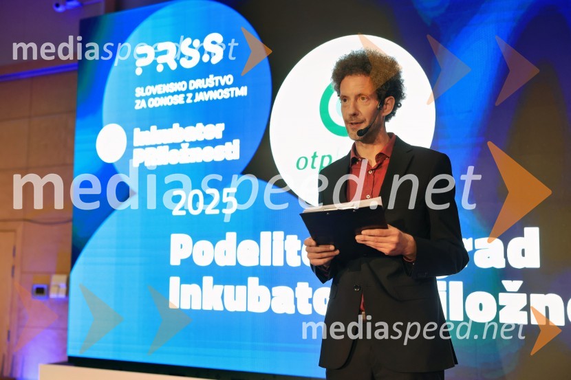  Toni Cahunek, igralec, novinar27. SKOJ, prvi dan konference