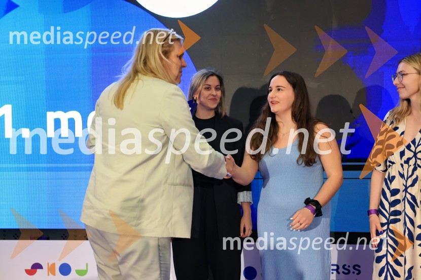 ... ;  ... ;  Nina Košir, PRess to inPRess;  Minea Rudolf, PRess to inPRess27. SKOJ, prvi dan konference