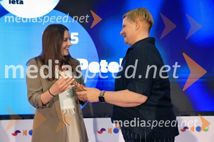  ... ;  Tina Cipot, vodja korporativnega komuniciranja, Lidl Slovenija, predsednica PRSS27. SKOJ, prvi dan konference