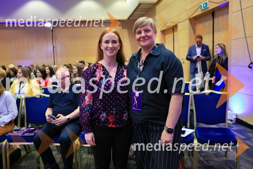  Joanna Parsons;  Tina Cipot, vodja korporativnega komuniciranja, Lidl Slovenija, predsednica PRSS27. SKOJ, prvi dan konference