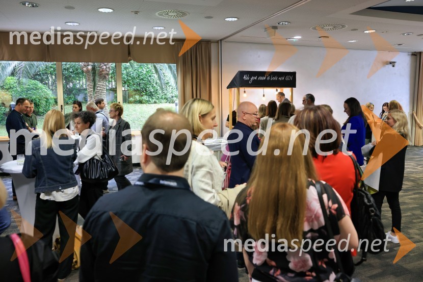 27. SKOJ, prvi dan konference