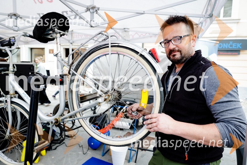 Kr' tavelik petek je!, otvoritev Prešernega poletja v Kranju