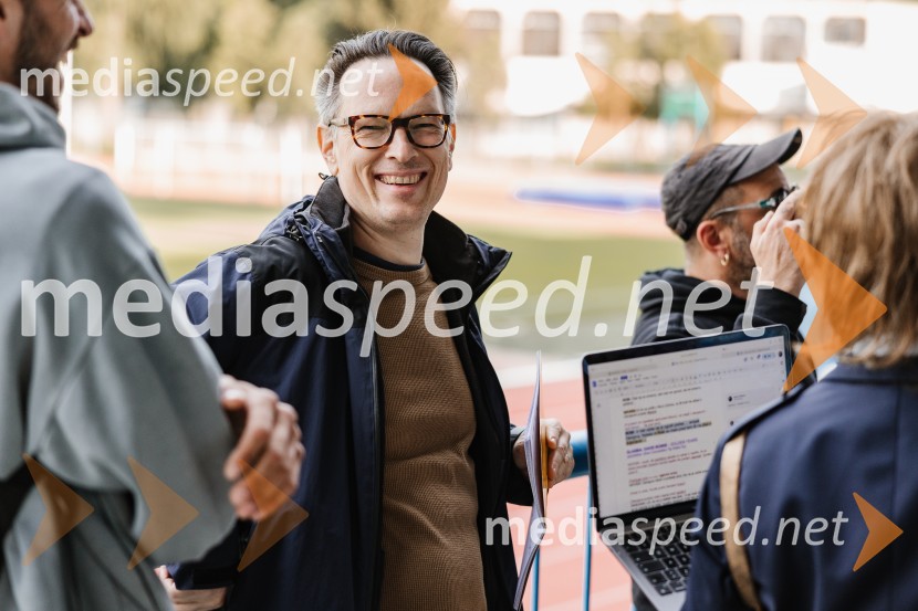 1976, premiera gledališkega projekta v okviru GO! 2025