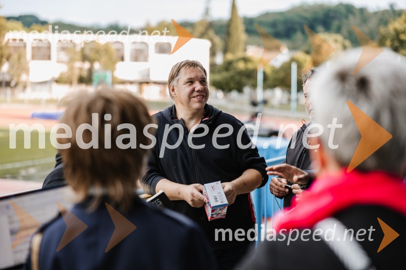 1976, premiera gledališkega projekta v okviru GO! 2025