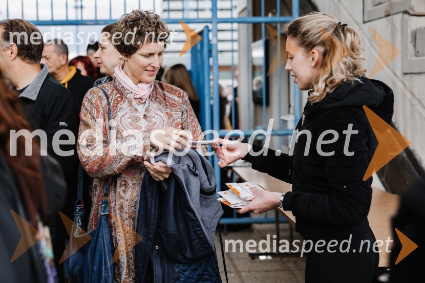 1976, premiera gledališkega projekta v okviru GO! 2025