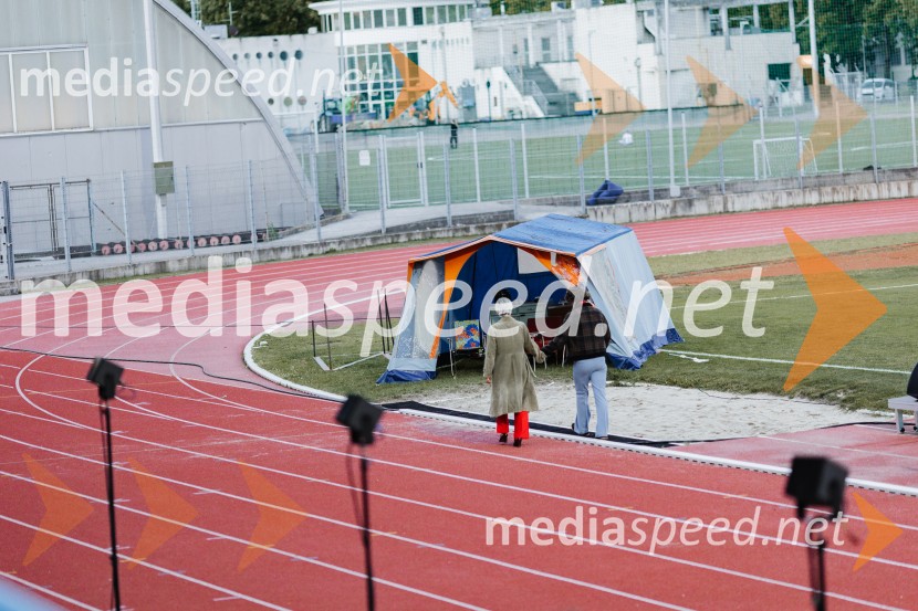 1976, premiera gledališkega projekta v okviru GO! 2025