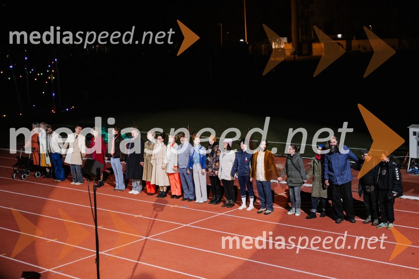 1976, premiera gledališkega projekta v okviru GO! 2025