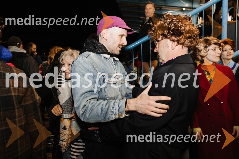 1976, premiera gledališkega projekta v okviru GO! 2025