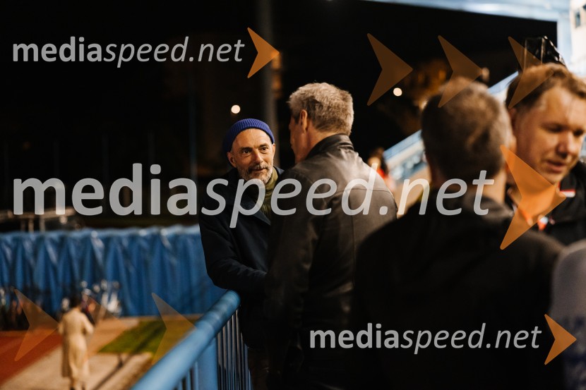  Tomi Janežič, režiser;  ... 1976, premiera gledališkega projekta v okviru GO! 2025